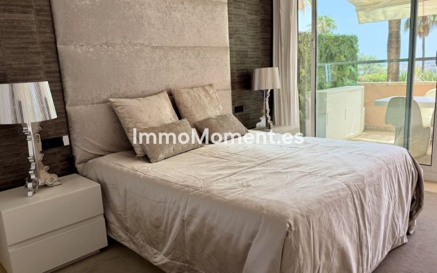 Revente - Appartement - Marbella - Nueva Andalucía