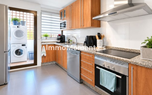 Resale - Apartment - Casares - Casares Playa