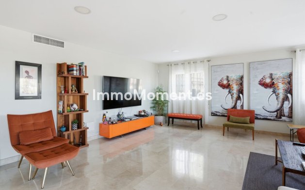 Wiederverkauf - Freistehende Villa - Benalmadena - Benalmadena Centro