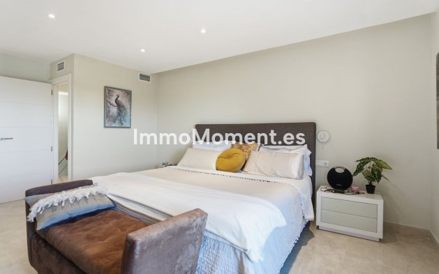 Wiederverkauf - Freistehende Villa - Benalmadena - Benalmadena Centro