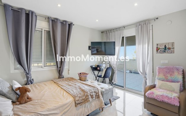 Wiederverkauf - Freistehende Villa - Benalmadena - Benalmadena Centro