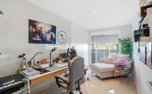 Wiederverkauf - Freistehende Villa - Benalmadena - Benalmadena Centro