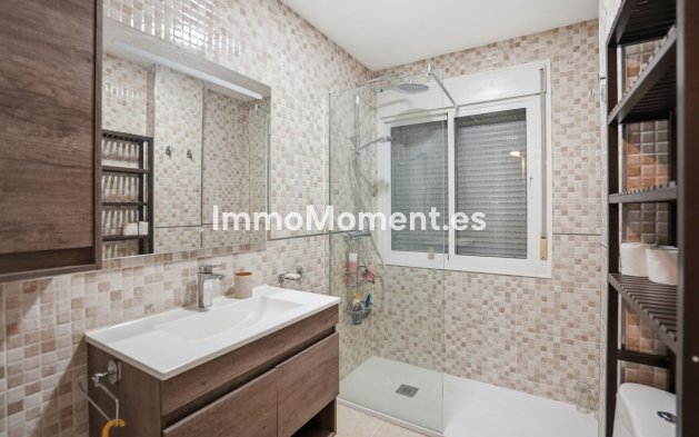 Wiederverkauf - Freistehende Villa - Benalmadena - Benalmadena Centro