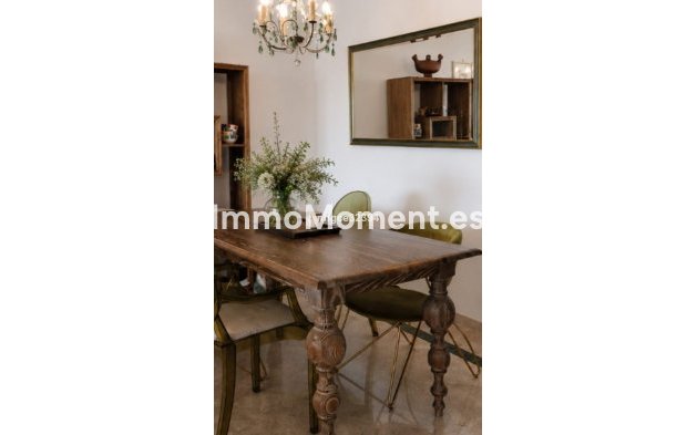 Resale - Apartment - Casares - Casares Centro