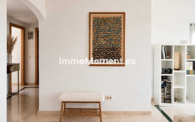 Resale - Apartment - Casares - Casares Centro