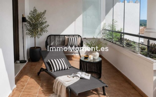 Resale - Apartment - Casares - Casares Centro