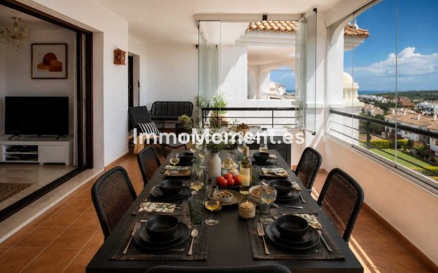 Resale - Apartment - Casares - Casares Centro