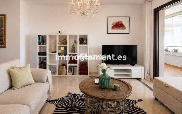Resale - Apartment - Casares - Casares Centro