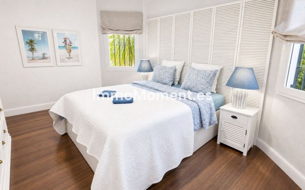 Reventa - Apartamento - Marbella - Elviria