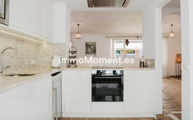 Reventa - Apartamento - Casares - Casares Centro