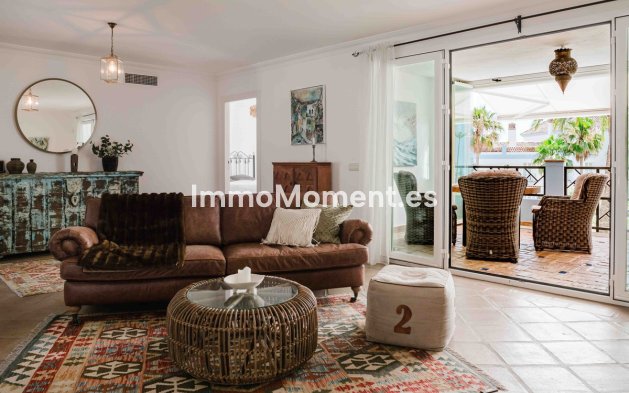 Reventa - Apartamento - Casares - Casares Centro