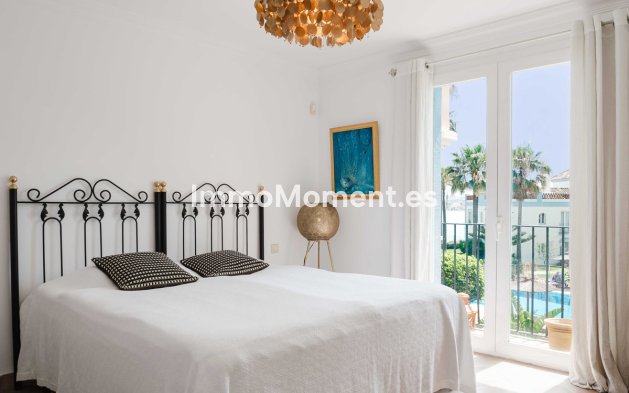 Reventa - Apartamento - Casares - Casares Centro
