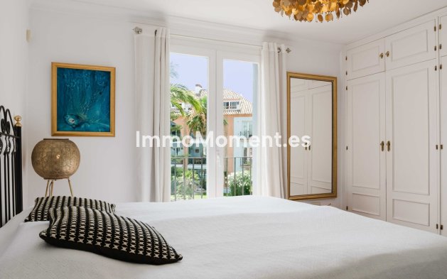Reventa - Apartamento - Casares - Casares Centro