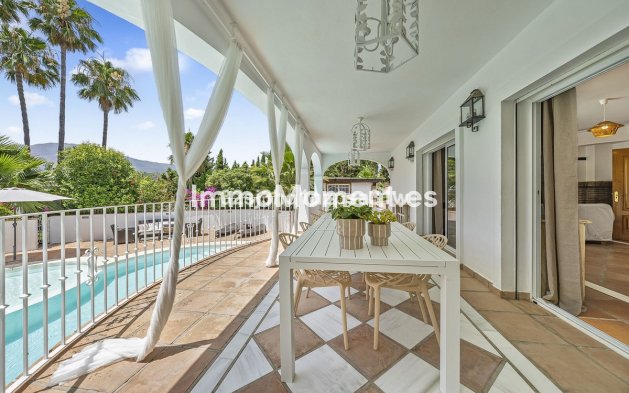 Bestaande woning - Vrijstaande villa - Estepona  - Estepona Centro