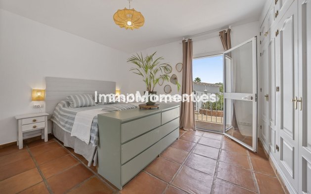 Bestaande woning - Vrijstaande villa - Estepona  - Estepona Centro