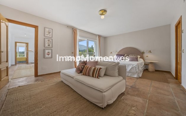 Bestaande woning - Vrijstaande villa - Estepona  - Estepona Centro