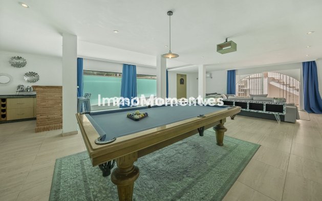 Bestaande woning - Vrijstaande villa - Estepona  - Estepona Centro