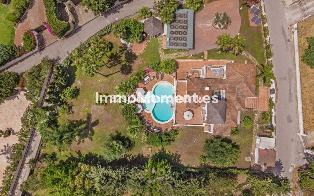 Bestaande woning - Vrijstaande villa - Estepona  - Estepona Centro
