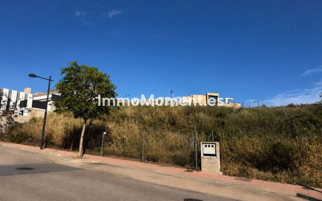 Bestaande woning - Perceel - Estepona  - Valle Romano