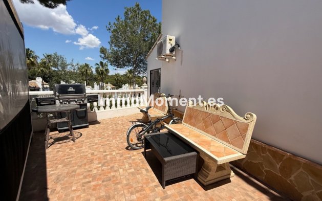 Bestaande woning - Vrijstaande villa - Orihuela - Orihuela Centro
