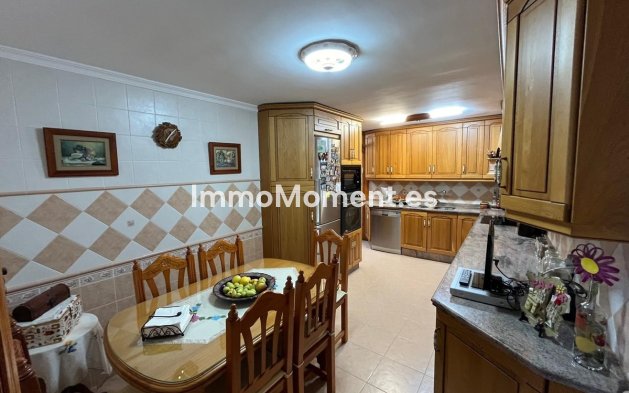 Revente - Maison mitoyenne - Estepona  - Estepona Centro