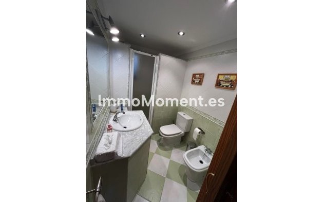 Revente - Maison mitoyenne - Estepona  - Estepona Centro