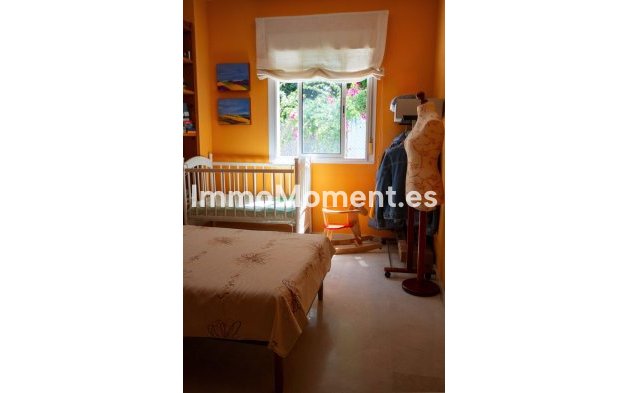Bestaande woning - Rijtjeshuis - Estepona  - Estepona Centro
