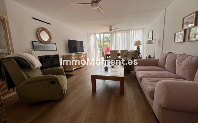 Revente - Appartement - Estepona  - Estepona Centro
