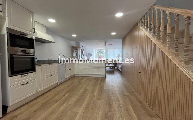 Revente - Appartement - Estepona  - Estepona Centro