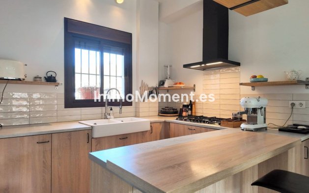 Reventa - Villa independiente - Interior  - Alora