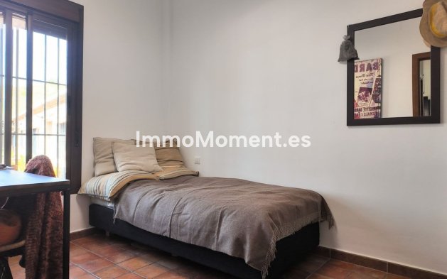 Reventa - Villa independiente - Interior  - Alora