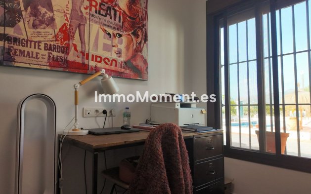 Reventa - Villa independiente - Interior  - Alora