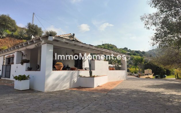 Reventa - Villa independiente - Interior  - Alora