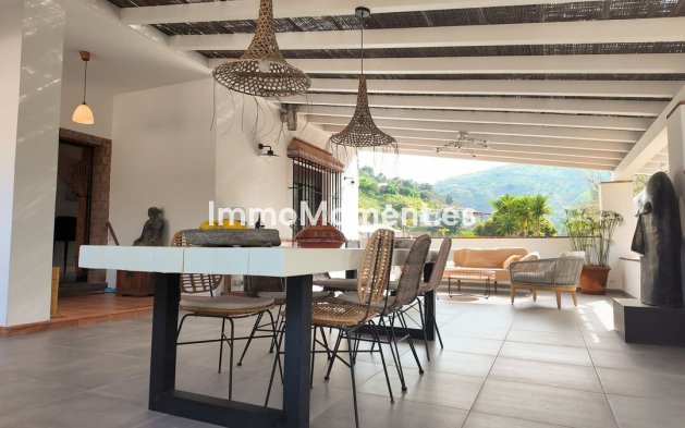 Reventa - Villa independiente - Interior  - Alora