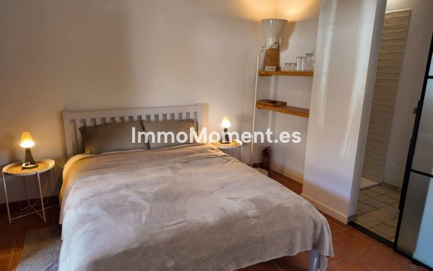 Reventa - Villa independiente - Interior  - Alora