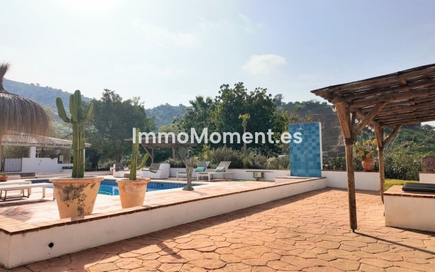 Reventa - Villa independiente - Interior  - Alora