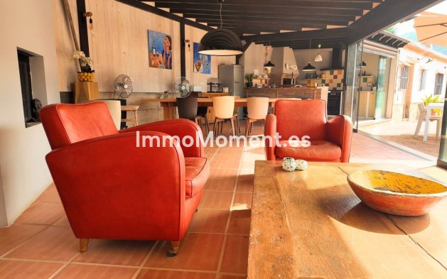 Reventa - Villa independiente - Interior  - Alora