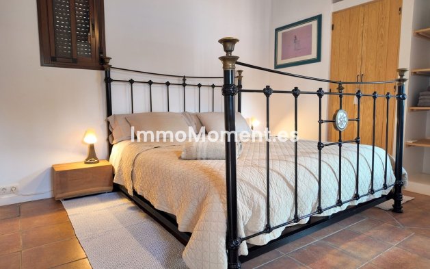 Reventa - Villa independiente - Interior  - Alora