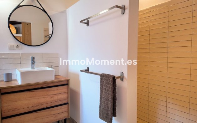 Reventa - Villa independiente - Interior  - Alora