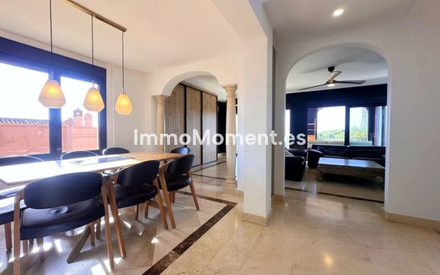 Bestaande woning - Vrijstaande villa - Estepona  - Estepona Centro