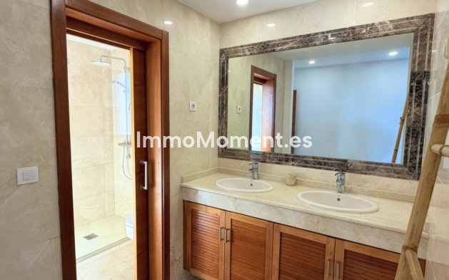 Bestaande woning - Vrijstaande villa - Estepona  - Estepona Centro