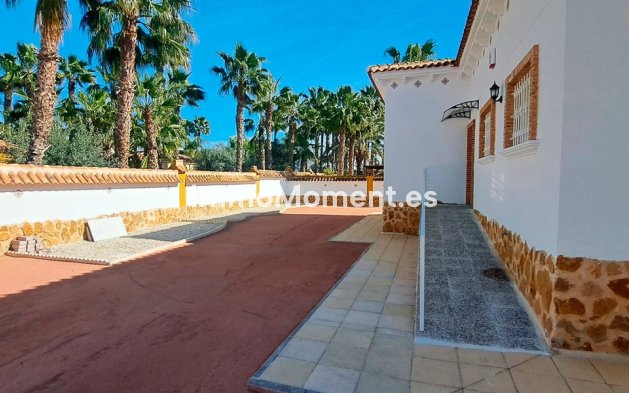 Reventa - Villa independiente - Catral - Catral Centro