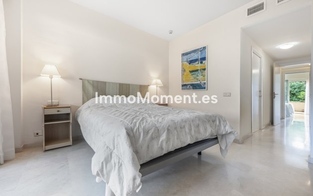 Revente - Appartement - Estepona  - Estepona Centro