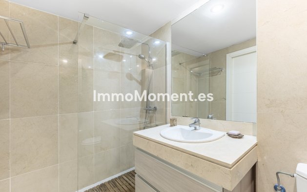 Revente - Appartement - Estepona  - Estepona Centro