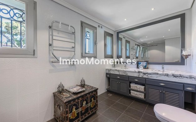 Bestaande woning - Vrijstaande villa - Marbella - Los Monteros