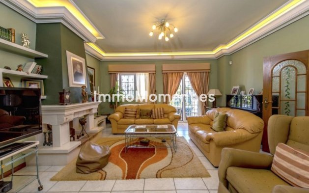 Resale - Detached villa - Torrevieja - La Mata