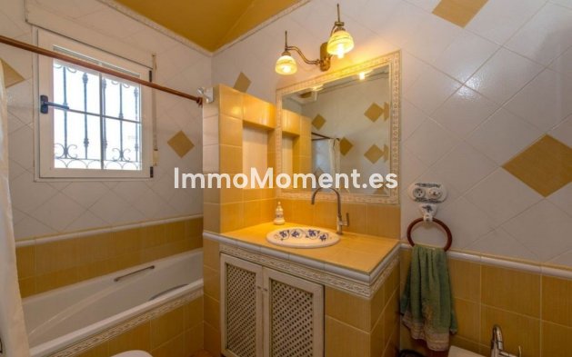 Resale - Detached villa - Torrevieja - La Mata
