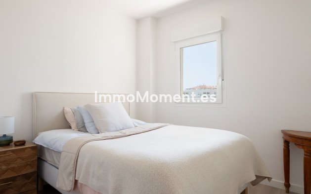 Resale - Apartment - Marbella - La Campana