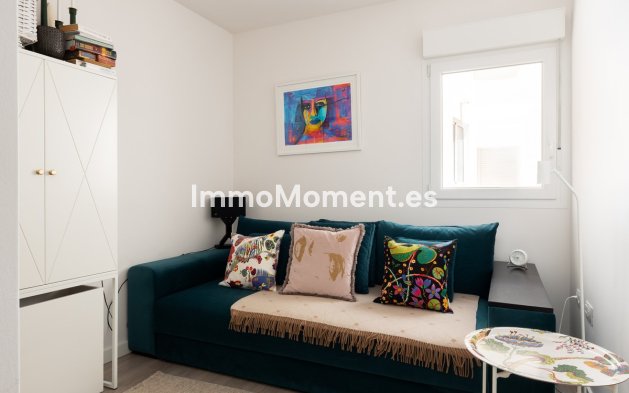 Resale - Apartment - Marbella - La Campana