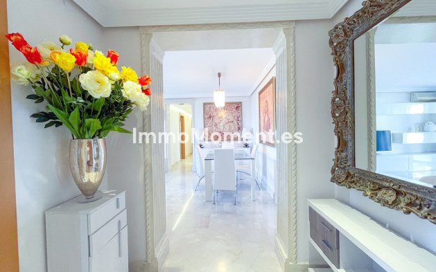 Wiederverkauf - Wohnung - Marbella - San Pedro de Alcántara